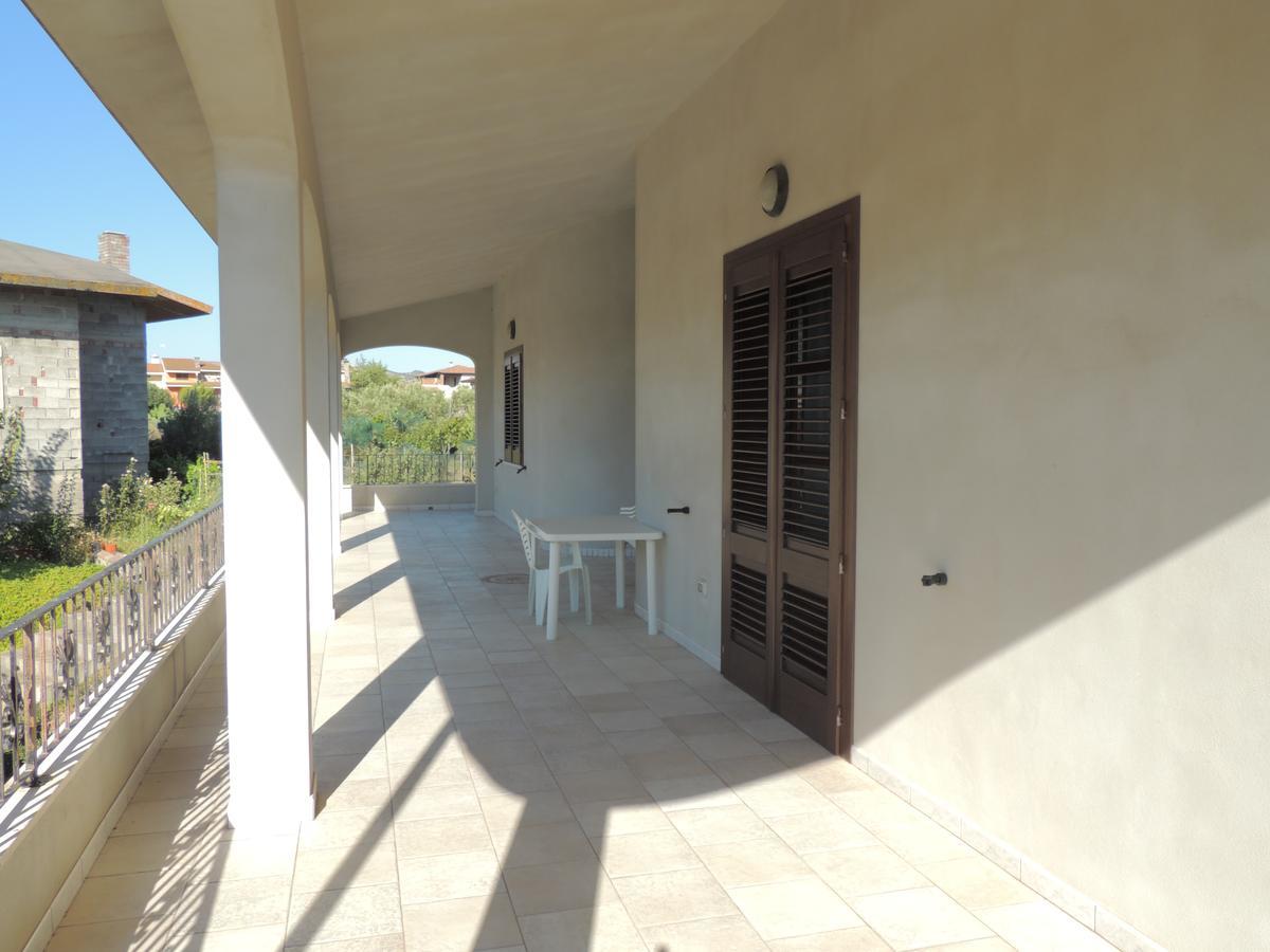 Bed and Breakfast Il Nuraghe Uras Екстер'єр фото